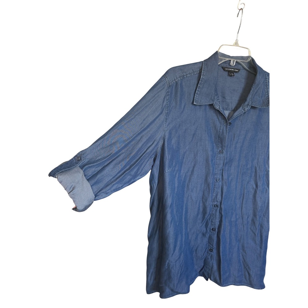 Zac & Rachel Woman 2X Dark Wash Lyocell Denim Blue Roll Tab Button Down Shirt - Picture 2 of 11